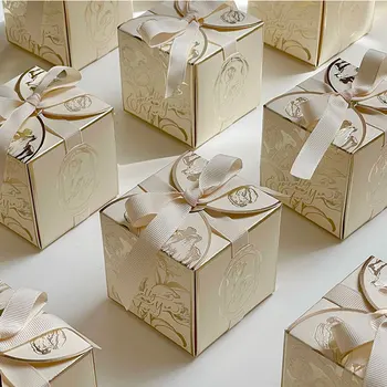 10pcs/veľa francúzsky Cukru Box Svetlo Luxusné Zlaté Candy Šampanské Farebné Svadobné Koláčiky Box Svadobné Sprievodné Papierovej Darčekovej krabičke