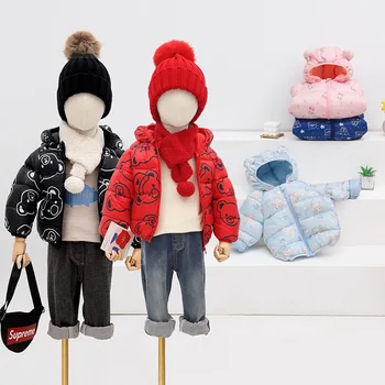 Detské kreslené deti z nového fondu 2023 jesene, zimy dole deti bavlna-čalúnená bunda bavlna-čalúnená oblečenie