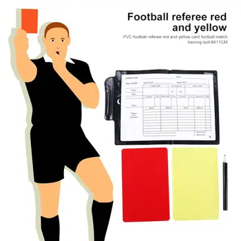 Futbalový Rozhodca Knihe Záznamov Svietivé Červené Žlté Karty S Kožené Peňaženky A Ceruzka Nahrávanie Papier Zariadenia, Futbal